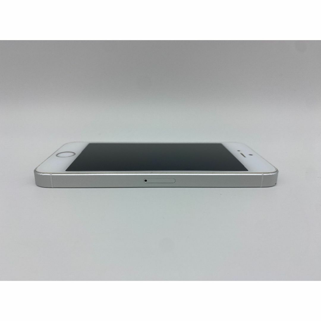 040 iPhone SE1 32GBシルバー/シムフリー/純正バッテリー91%の 040 iPhone SE1 32GBシルバー/シムフリー/純正バッテリー91%の