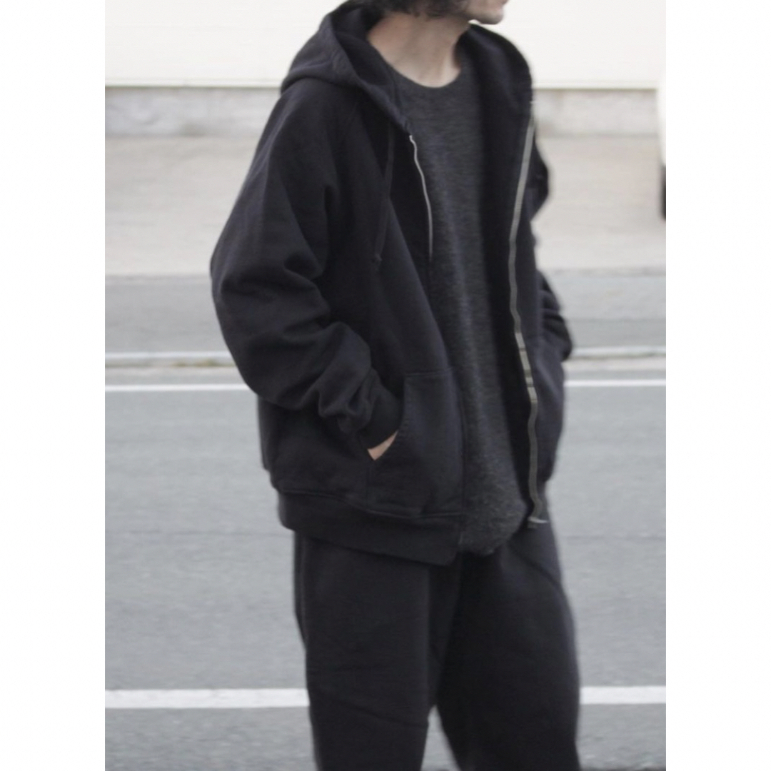 COMOLI - 新品タグ付 23aw COMOLI 吊裏毛ジップパーカー 2の通販 COMOLI - 新品タグ付 23aw COMOLI 吊裏毛ジップパーカー 2の通販