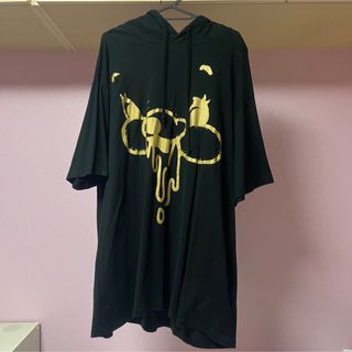 モノマニア(monomania)のmonomania モノマニア よだれベア パーカー(Tシャツ(半袖/袖なし))