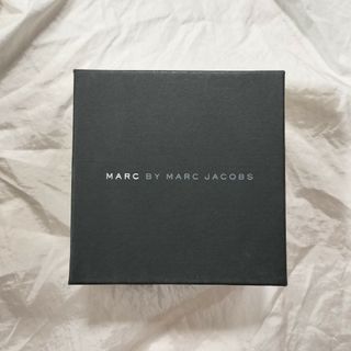 マークバイマークジェイコブス(MARC BY MARC JACOBS)のマークバイマークジェイコブス　腕時計　空き箱(ショップ袋)