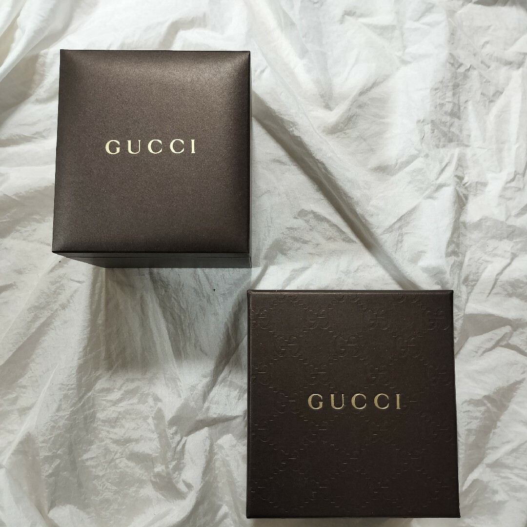 Gucci(グッチ)のGUCCI　腕時計　空き箱 レディースのバッグ(ショップ袋)の商品写真