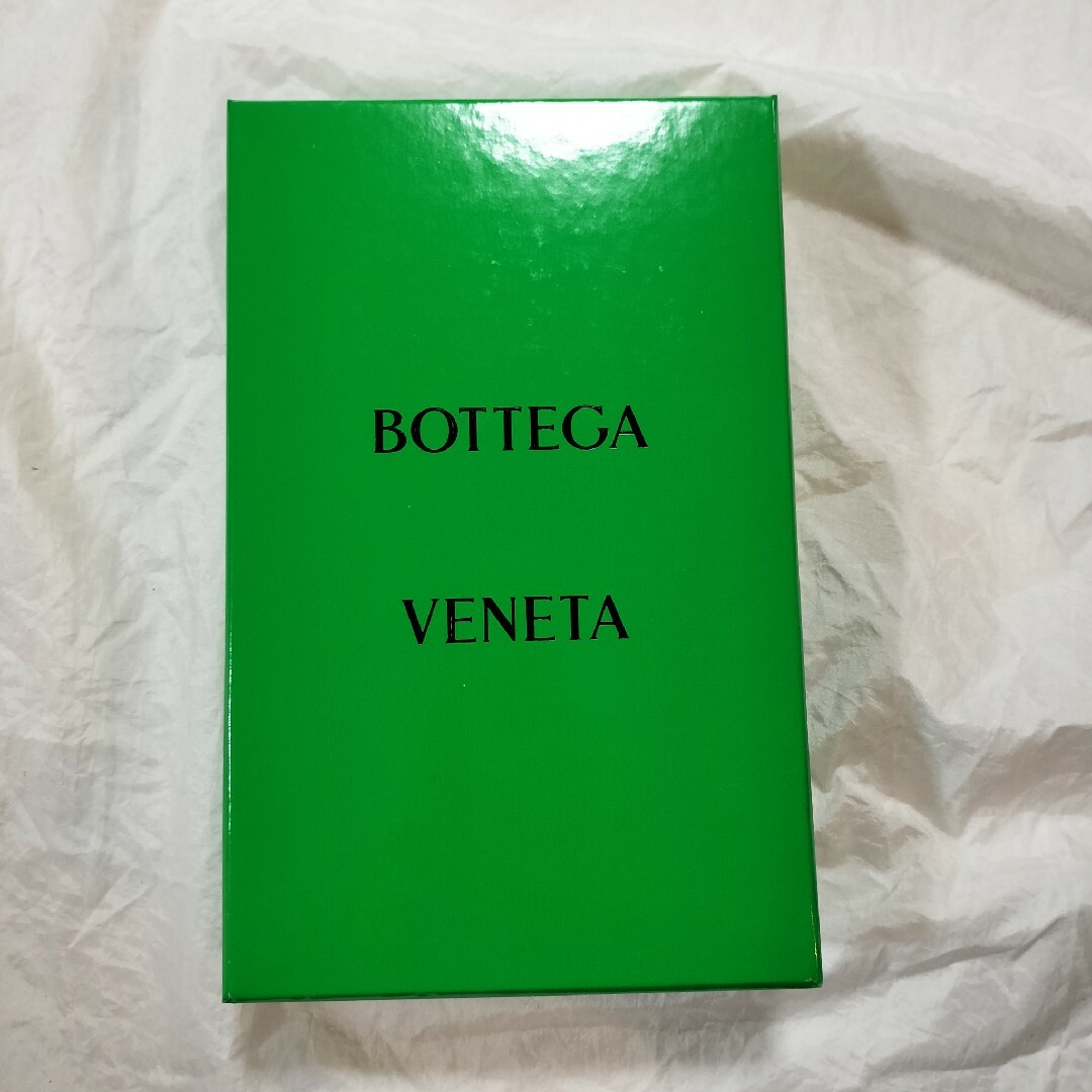 Bottega Veneta(ボッテガヴェネタ)のボッテガヴェネタ　長財布　空き箱 レディースのバッグ(ショップ袋)の商品写真