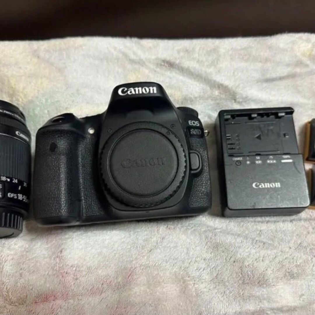 キヤノン値下げ　Canon EOS 80D デジタル一眼レフカメラ　レンズ　本体　セット