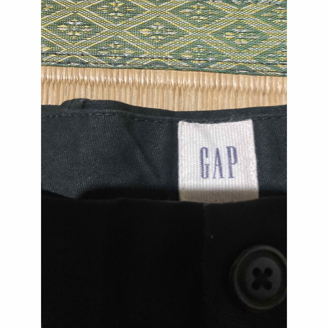 GAP(ギャップ)のgap ストレートパンツ　黒　ブラック　34X30 メンズのパンツ(その他)の商品写真