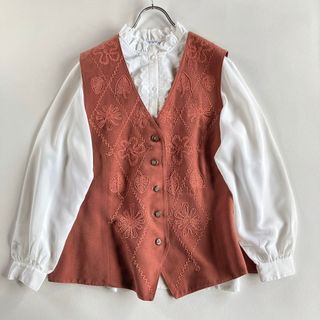 ロキエ(Lochie)のused レトロ 葉っぱ お花 デザインベスト古着 ヴィンテージ vintage(ベスト/ジレ)