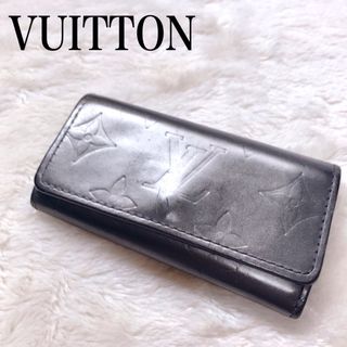 ルイヴィトン(LOUIS VUITTON)のVUITTON モノグラムマット ノワール キーケース ミュルティクレ 4 小物(キーケース)