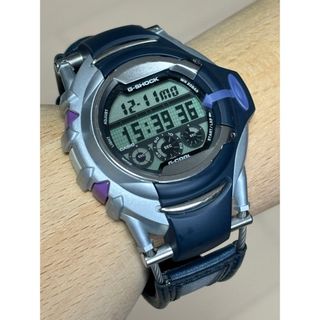 ジーショック(G-SHOCK)のコラボ/G-SHOCK/ピニンファリーナ/GE-2000/フェラーリ/メタリック(腕時計(デジタル))