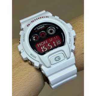 ジーショック(G-SHOCK)のG-SHOCK/三つ目/GW-6900/電波/ソーラー/ホワイト/反転液晶/美品(腕時計(アナログ))