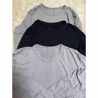 ユニクロ(UNIQLO)のユニクロヒートテック長袖(Tシャツ/カットソー(七分/長袖))