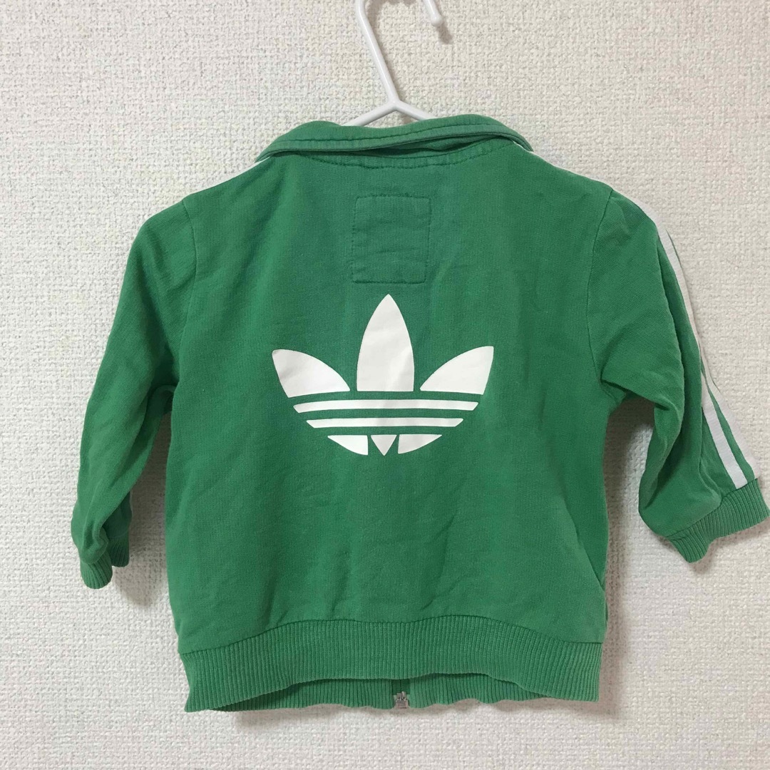 adidas(アディダス)のadidas フルジップパーカー グリーン 緑 68cm ベビー キッズ/ベビー/マタニティのベビー服(~85cm)(トレーナー)の商品写真