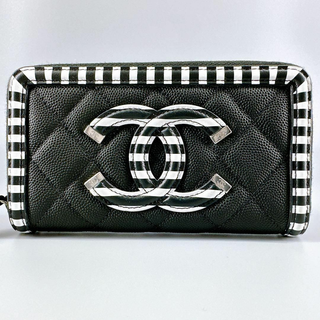 CHANEL(シャネル)の新品同様 CHANEL CCフィリグリー ラウンドジップ クルーズライン レディースのファッション小物(財布)の商品写真