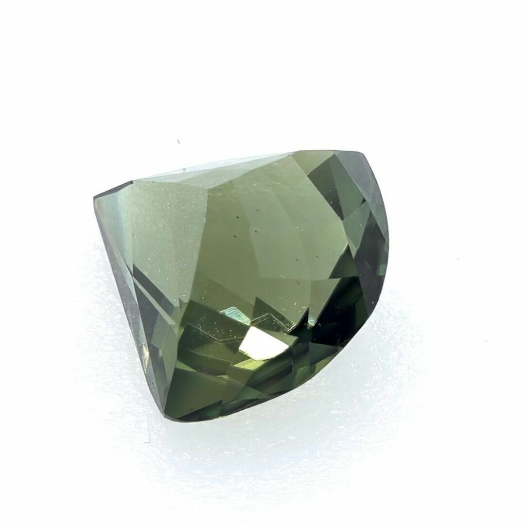 【希少品】天然石 ルース　トルマリン 3.613ct　ミニ鑑別所付 ハンドメイドの素材/材料(各種パーツ)の商品写真