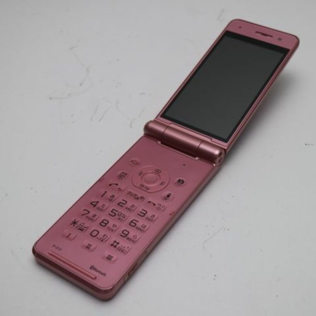 Panasonic(パナソニック)のP-01F ピンク  M444 スマホ/家電/カメラのスマートフォン/携帯電話(携帯電話本体)の商品写真