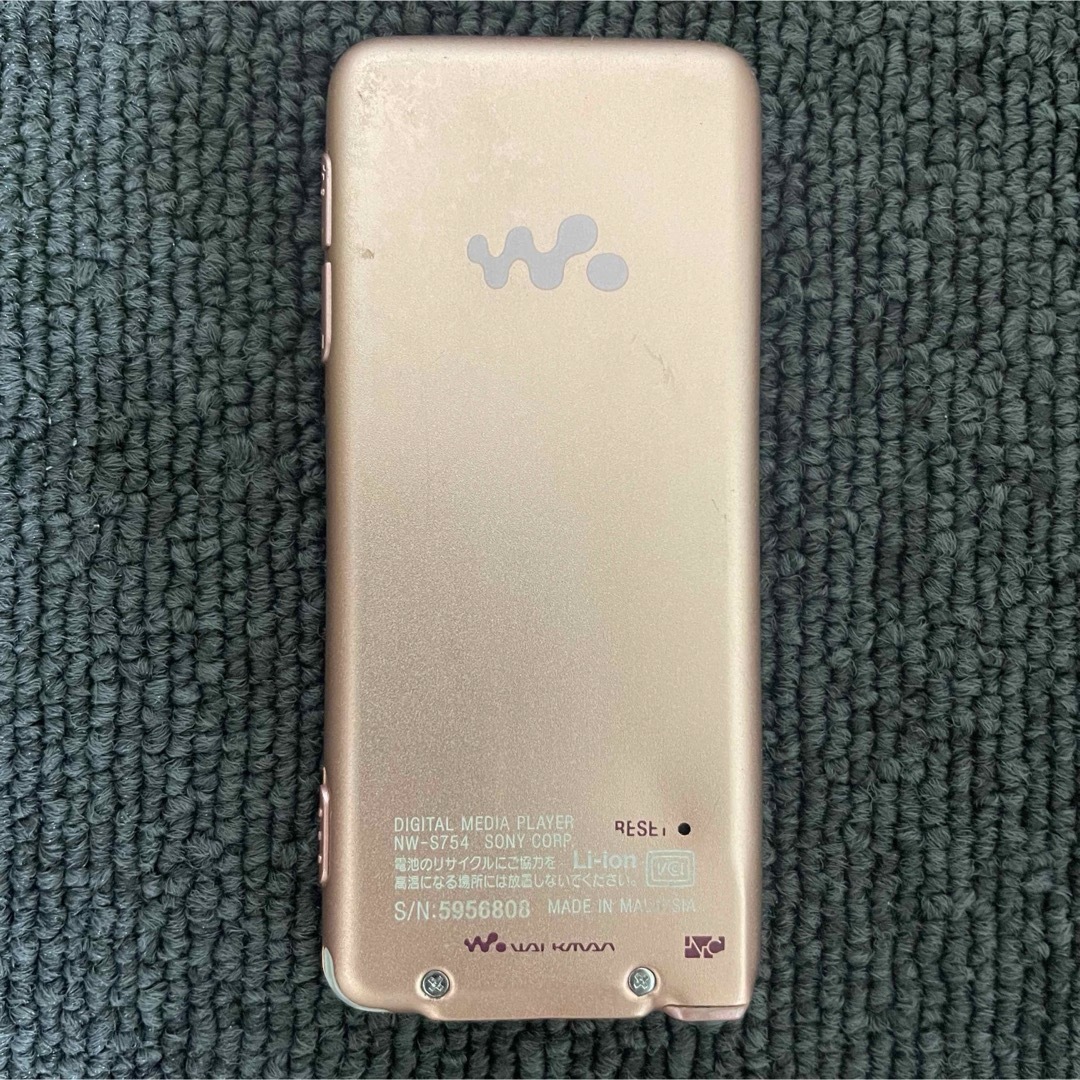 WALKMAN(ウォークマン)のSONY WALKMAN NW-S754 ソニー ウォークマン 8GB ピンク スマホ/家電/カメラのオーディオ機器(ポータブルプレーヤー)の商品写真