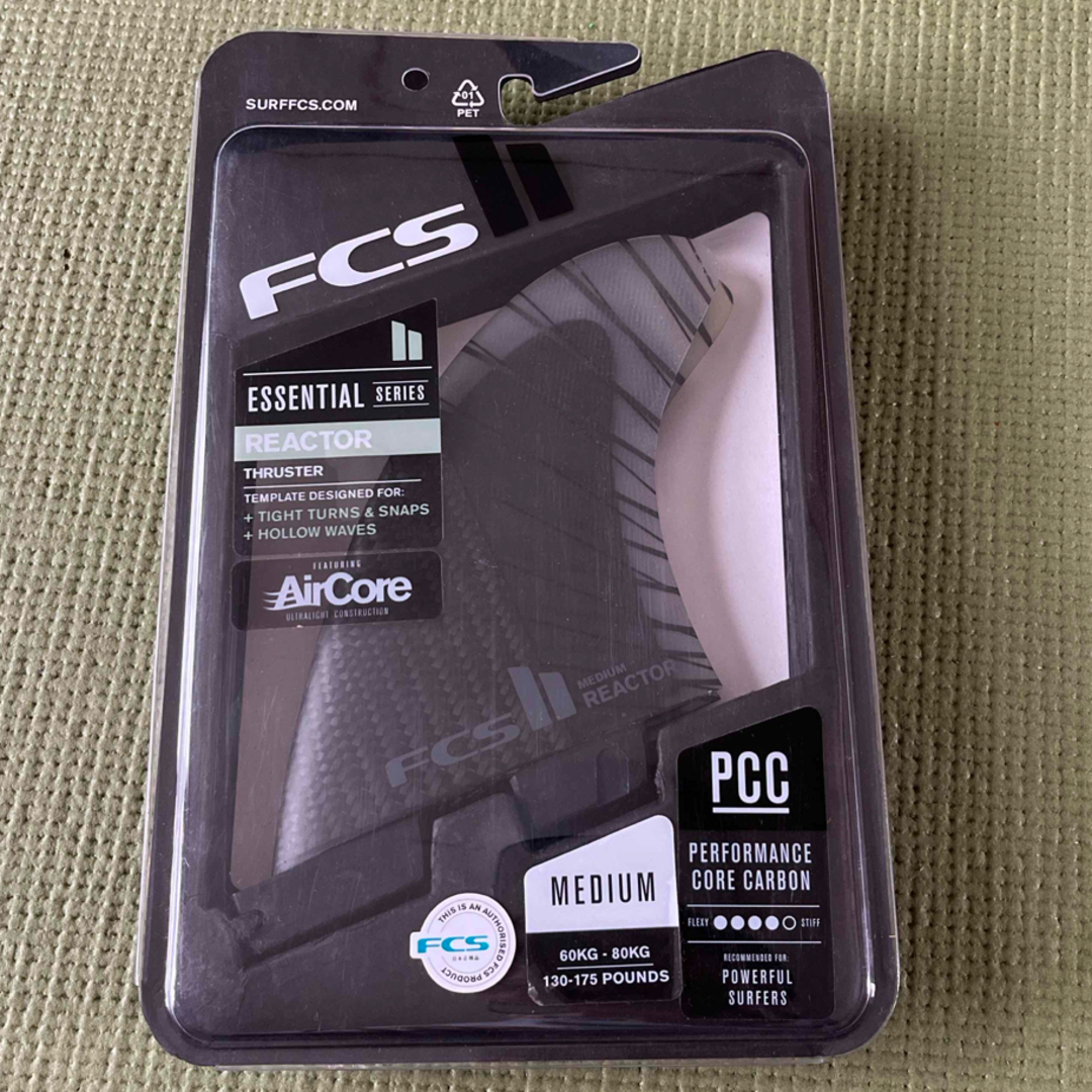 FCS(エフシーエス)のFCS2フィン　REACTOR PC CARBON TRI FIN Mサイズ スポーツ/アウトドアのスポーツ/アウトドア その他(サーフィン)の商品写真