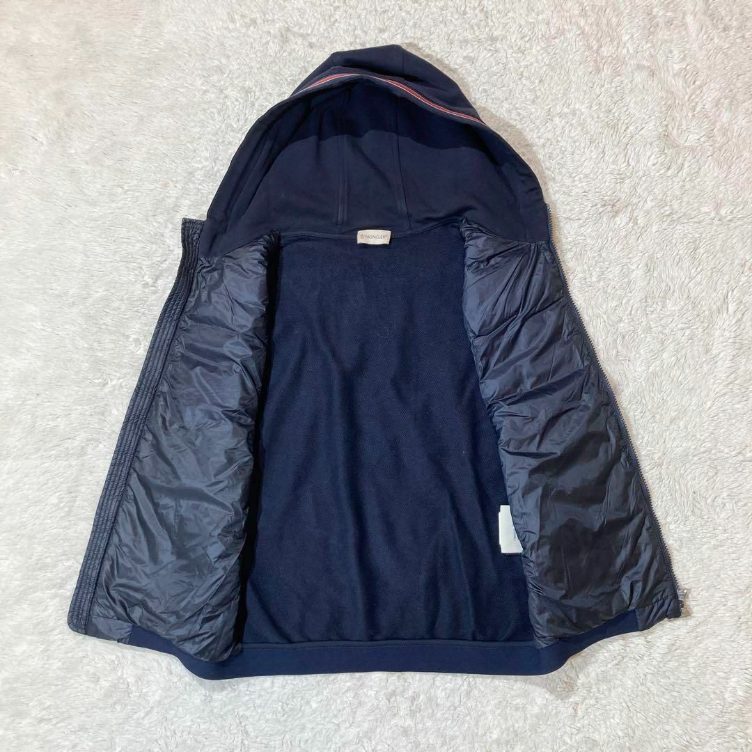 MONCLER(モンクレール)の【廃盤☆美品】MONCLER モンクレール ダウンベスト トリコロール ワッペン メンズのジャケット/アウター(ダウンベスト)の商品写真