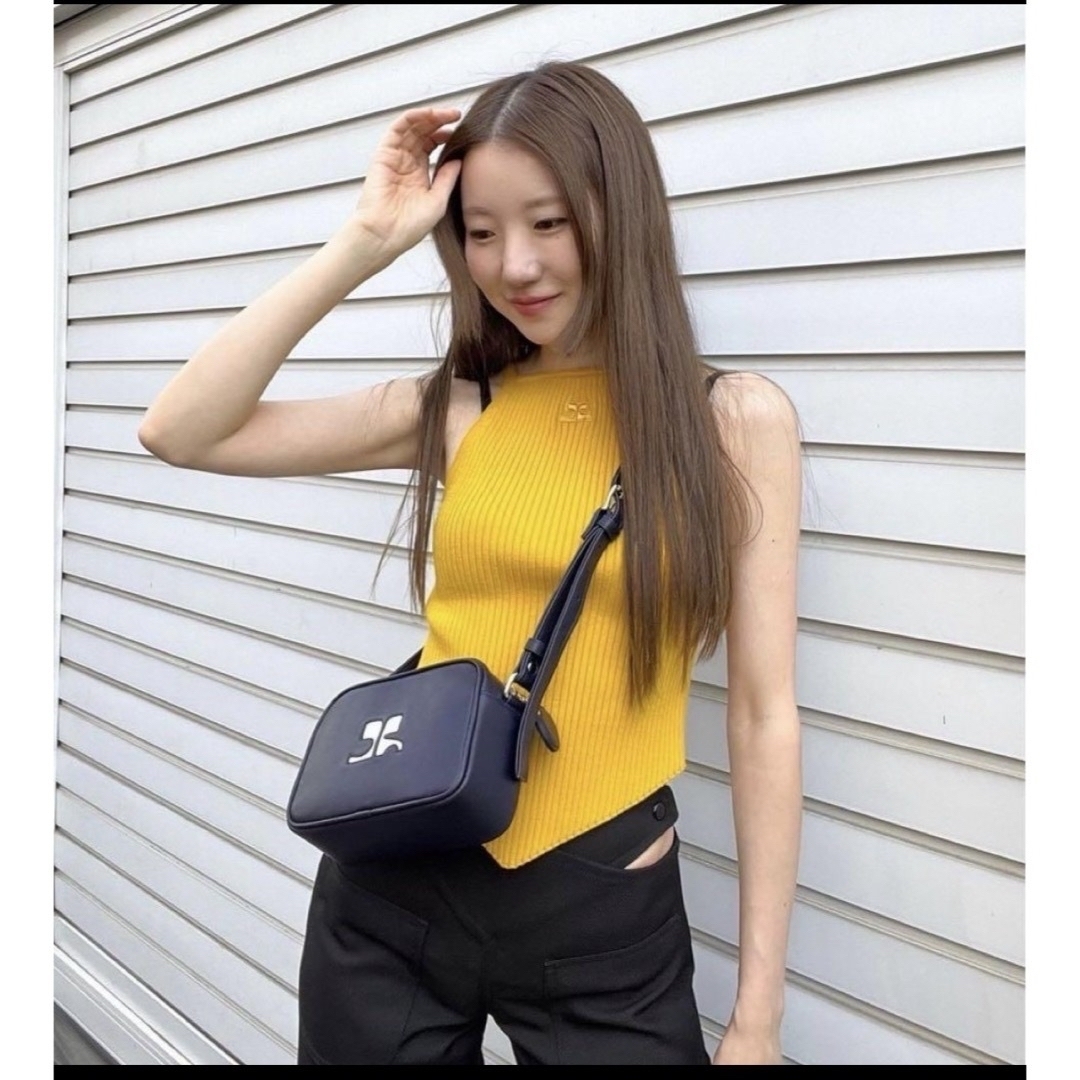 Courreges(クレージュ)のクレージュ リブニット ポインテッド ヘム キャミ タンクトップ レディースのトップス(タンクトップ)の商品写真