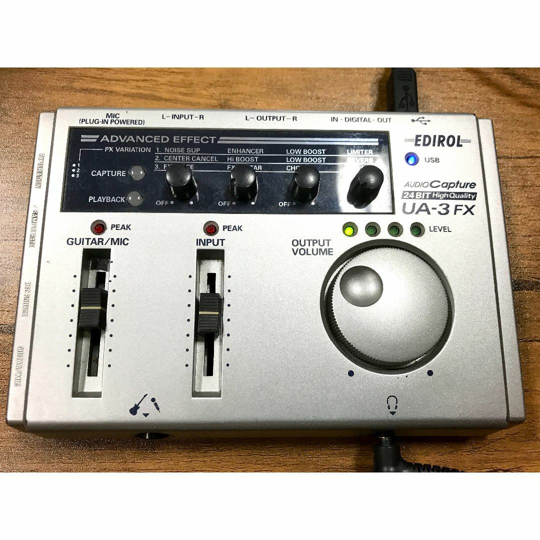 Roland(ローランド)のEDIROL UA-3FX オーディオインターフェイス 楽器のDTM/DAW(オーディオインターフェイス)の商品写真