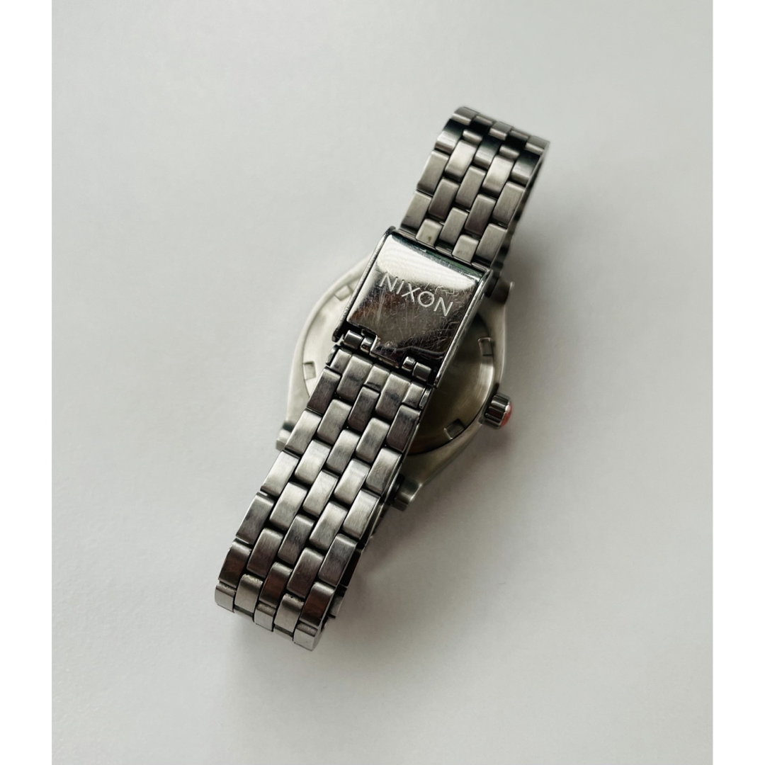 NIXON(ニクソン)の【電池新品の美品】NIXONのSMALL TIME TELLER シルバー！ レディースのファッション小物(腕時計)の商品写真