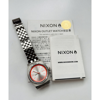 ニクソン(NIXON)の【電池新品の美品】NIXONのSMALL TIME TELLER シルバー！(腕時計)