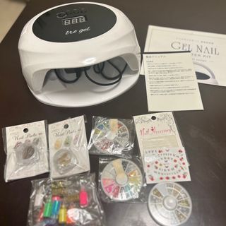 ジェルネイル　UVLED Nail Lanp(ネイル用品)