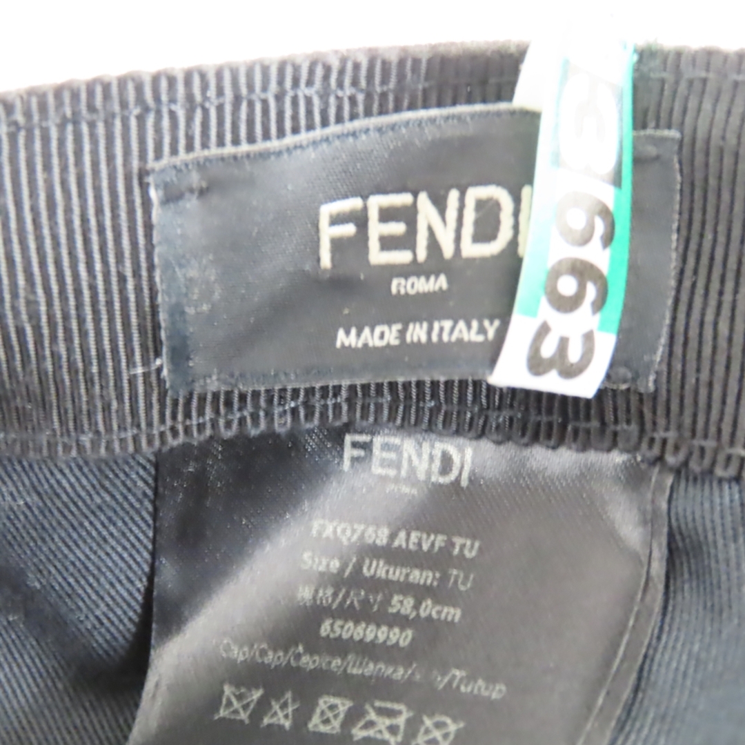 FENDI(フェンディ)のフェンディ キャップ ズッカ柄 FXQ768  ブラック ウール100％ #58cm Ts773413 中古/クリーニング済み レディースの帽子(キャップ)の商品写真