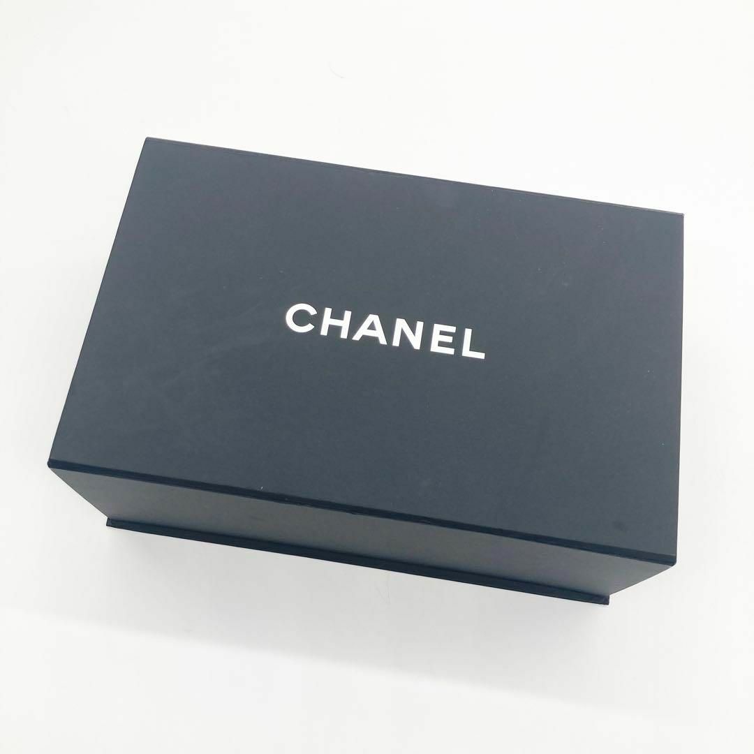 ベージュアイボリーホワイト【専用箱付き☆超希少】CHANEL シャネル 立体ココマーク カシミヤ マフラー