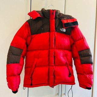 ザノースフェイス(THE NORTH FACE)のノースフェイス レディース ダウンジャケット800赤茶バルトロ ブラウン レッド(ダウンジャケット)