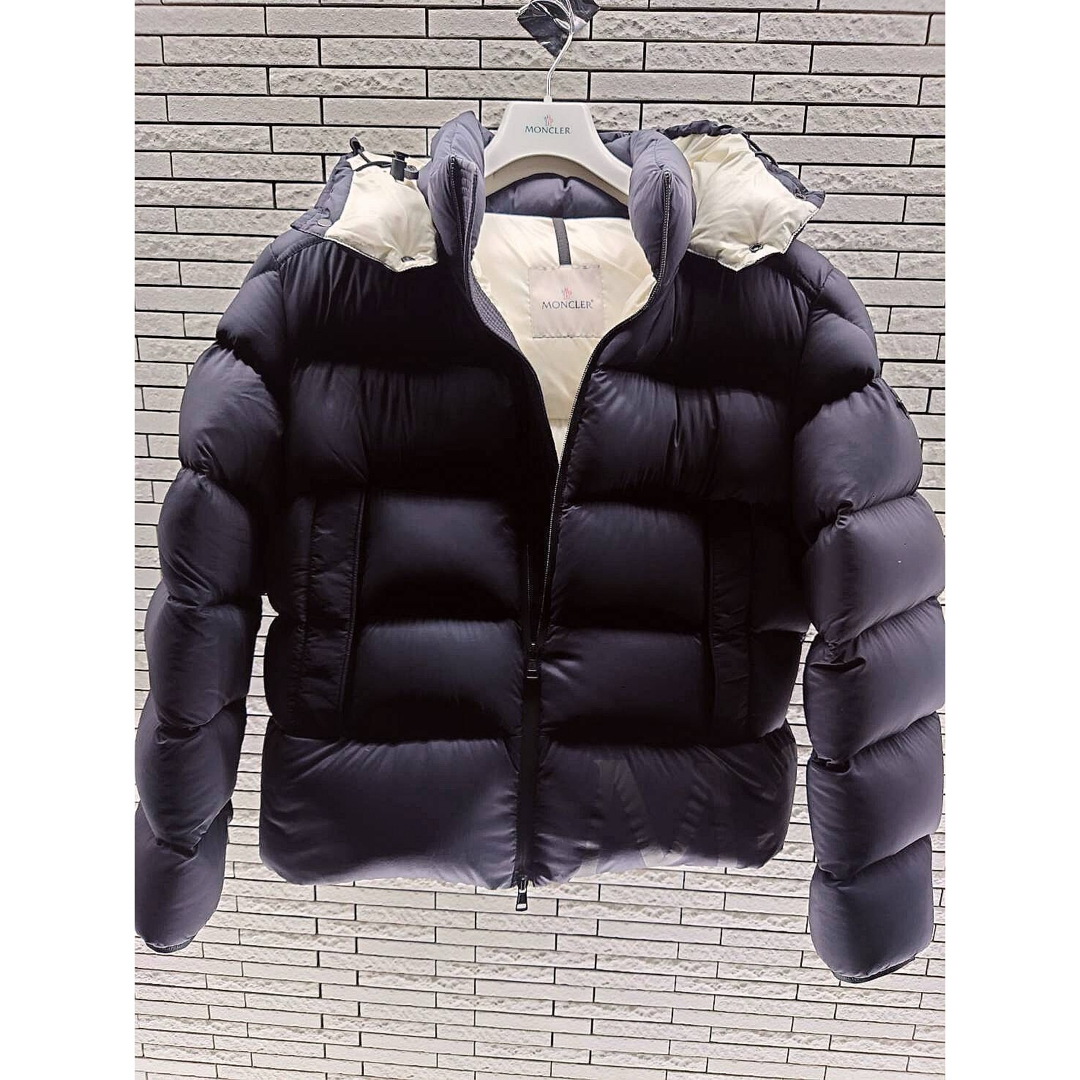 MONCLER(モンクレール)のMONCLER / WILMS ナイロン フーデッド ダウンジャケット ブラック メンズのジャケット/アウター(ダウンジャケット)の商品写真