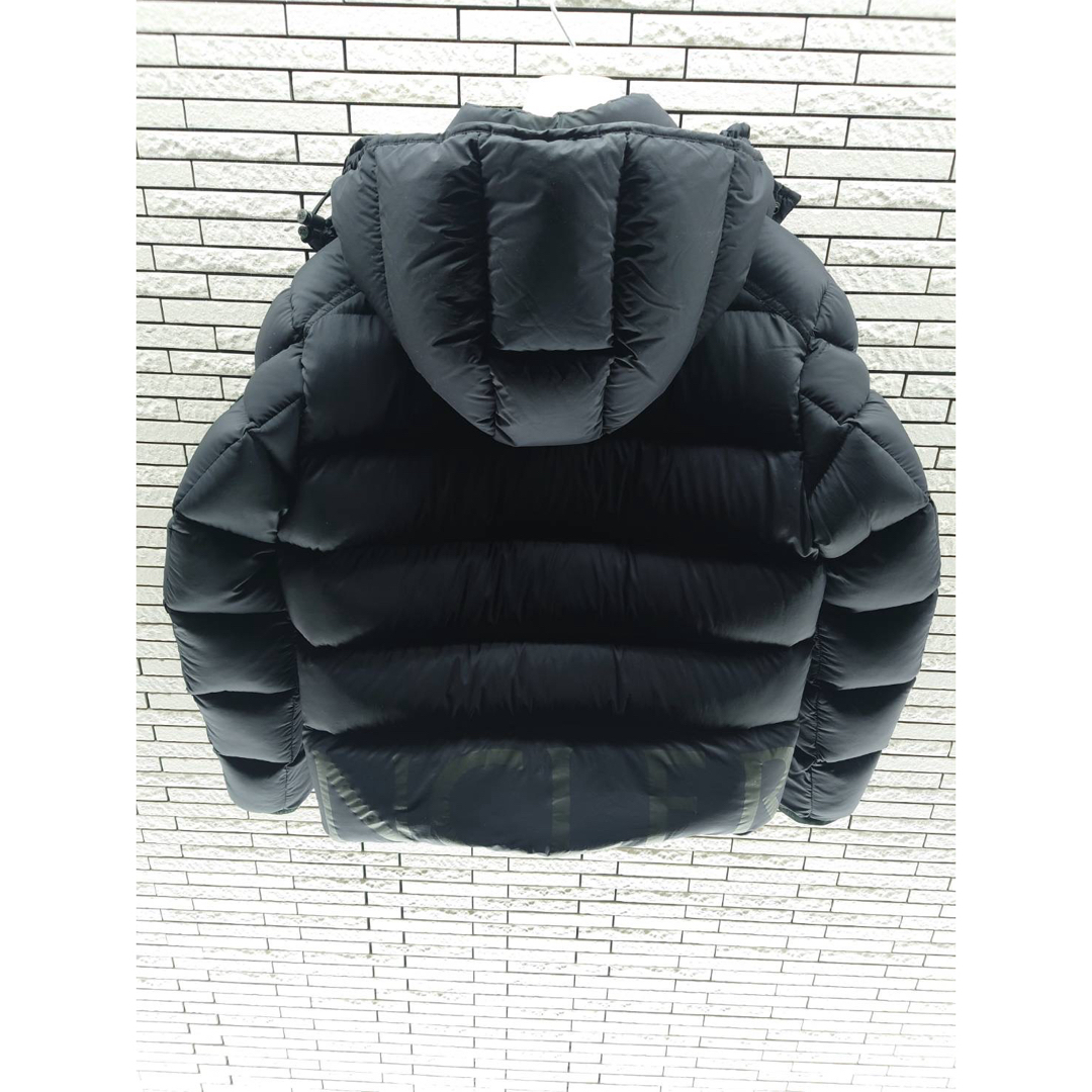 MONCLER(モンクレール)のMONCLER / WILMS ナイロン フーデッド ダウンジャケット ブラック メンズのジャケット/アウター(ダウンジャケット)の商品写真
