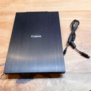 キヤノン(Canon)のCanon カラーフラット ベッドスキャナ LiDE 400 (PC周辺機器)
