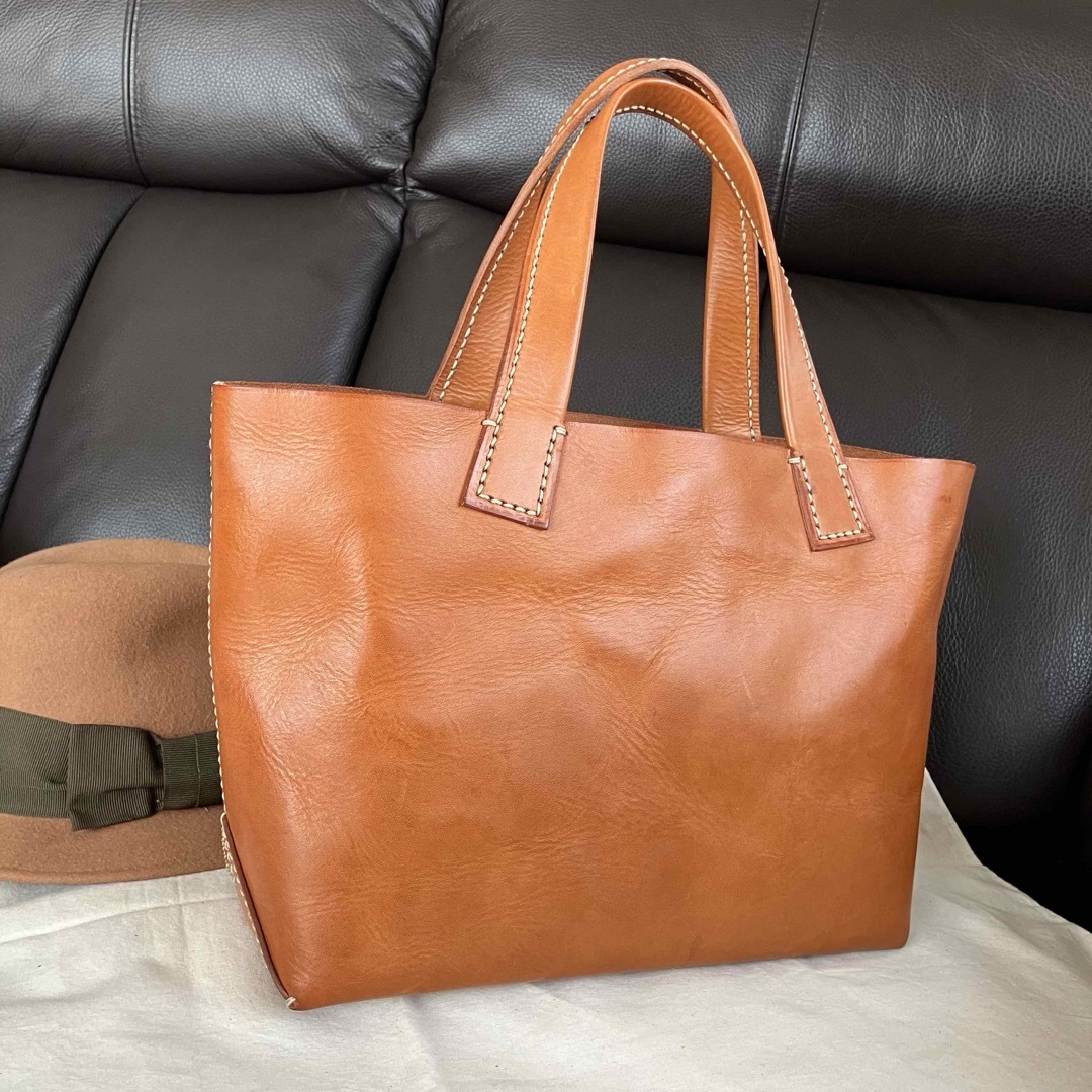 美品/廃番色】gentenゲンテンアマーノトートバッグ Mヌメ 美品/廃番色】gentenゲンテンアマーノトートバッグ Mヌメ