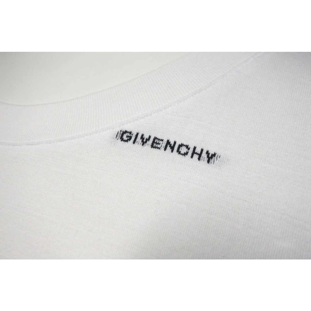 GIVENCHY(ジバンシィ)のGIVENCHY ジバンシィ 半袖Ｔシャツ 総柄 ロゴ コットン ホワイト BM716R3YE4 2023AW 美品 中古 57706 レディースのトップス(Tシャツ(半袖/袖なし))の商品写真