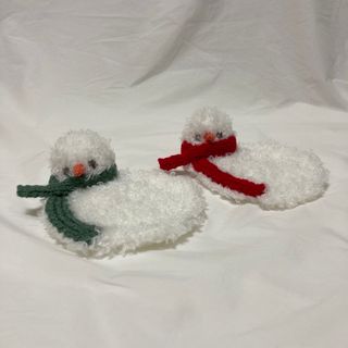 かぎ針編み ハンドメイド 雪だるまモチーフ ティーコースター 2個セット(雑貨)