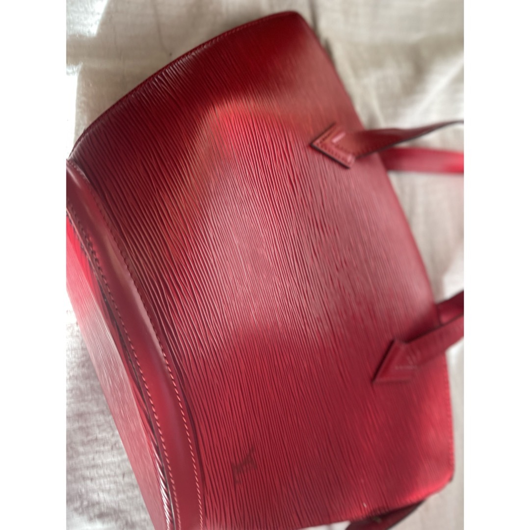 お値下げ!LOUIS VUITTON ルイヴィトン エピ サンジャック 赤 お値下げ!LOUIS VUITTON ルイヴィトン エピ サンジャック 赤
