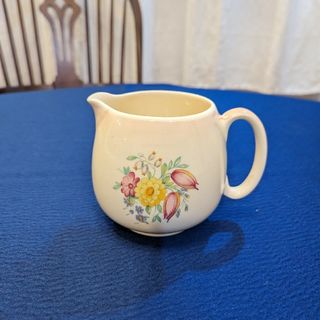 最終価格　美品　スージークーパー　ピッチャー　ピンク　水差し　花瓶　アンティーク(陶芸)