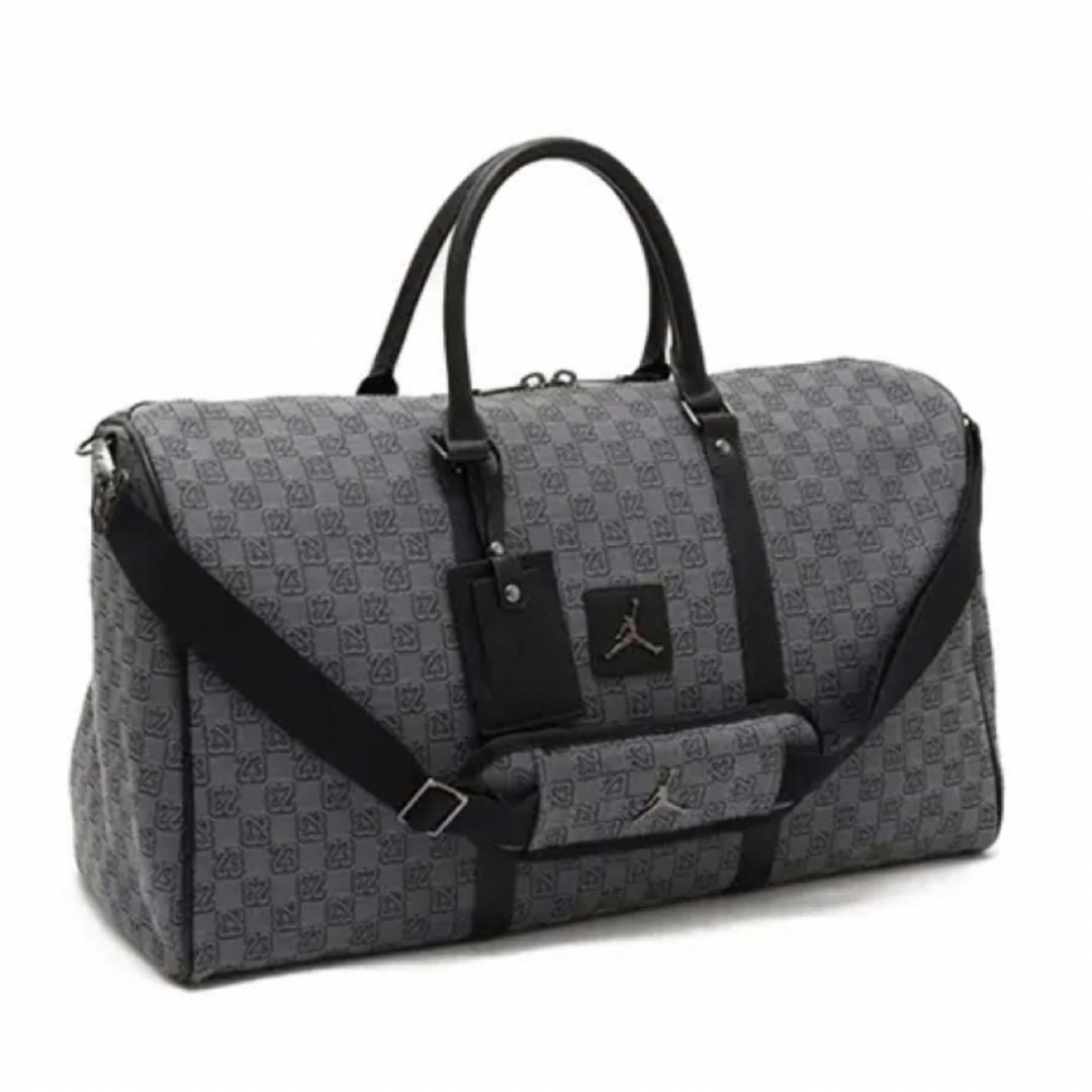 NIKE(ナイキ)の新品 Jordan Brand Monogram Duffle Bag Grey メンズのバッグ(ボストンバッグ)の商品写真