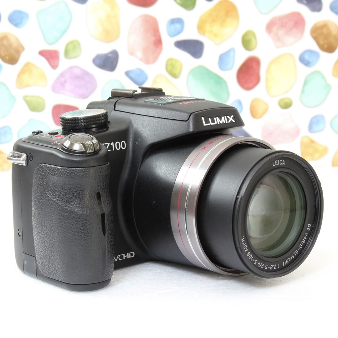 Panasonic(パナソニック)の♥︎◇Panasonic LUMIX DMC-FZ100 ◇大人気デジカメ♪ スマホ/家電/カメラのカメラ(コンパクトデジタルカメラ)の商品写真