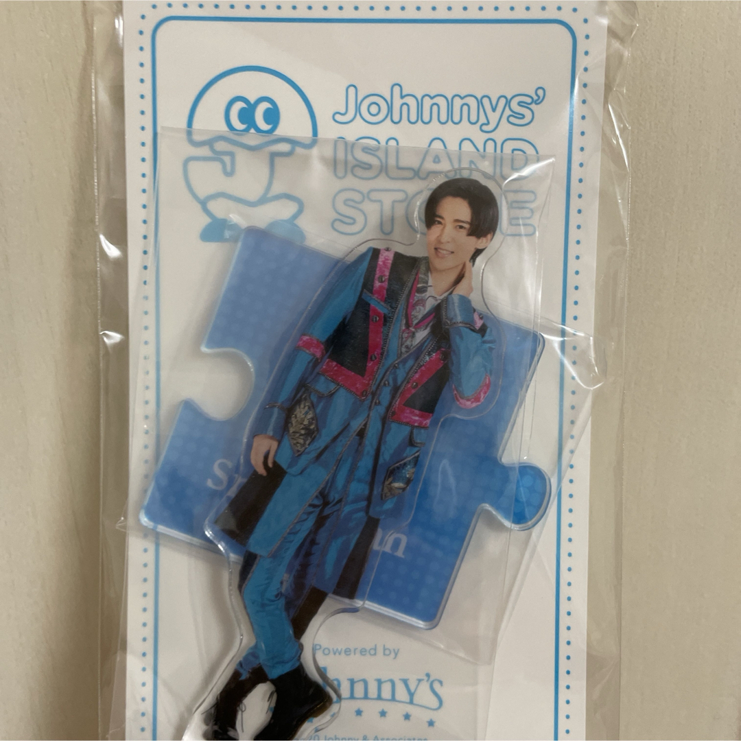 Johnny's(ジャニーズ)のSnowMan 目黒蓮 アクリルスタンド アクスタ 新品未開封 エンタメ/ホビーのタレントグッズ(アイドルグッズ)の商品写真