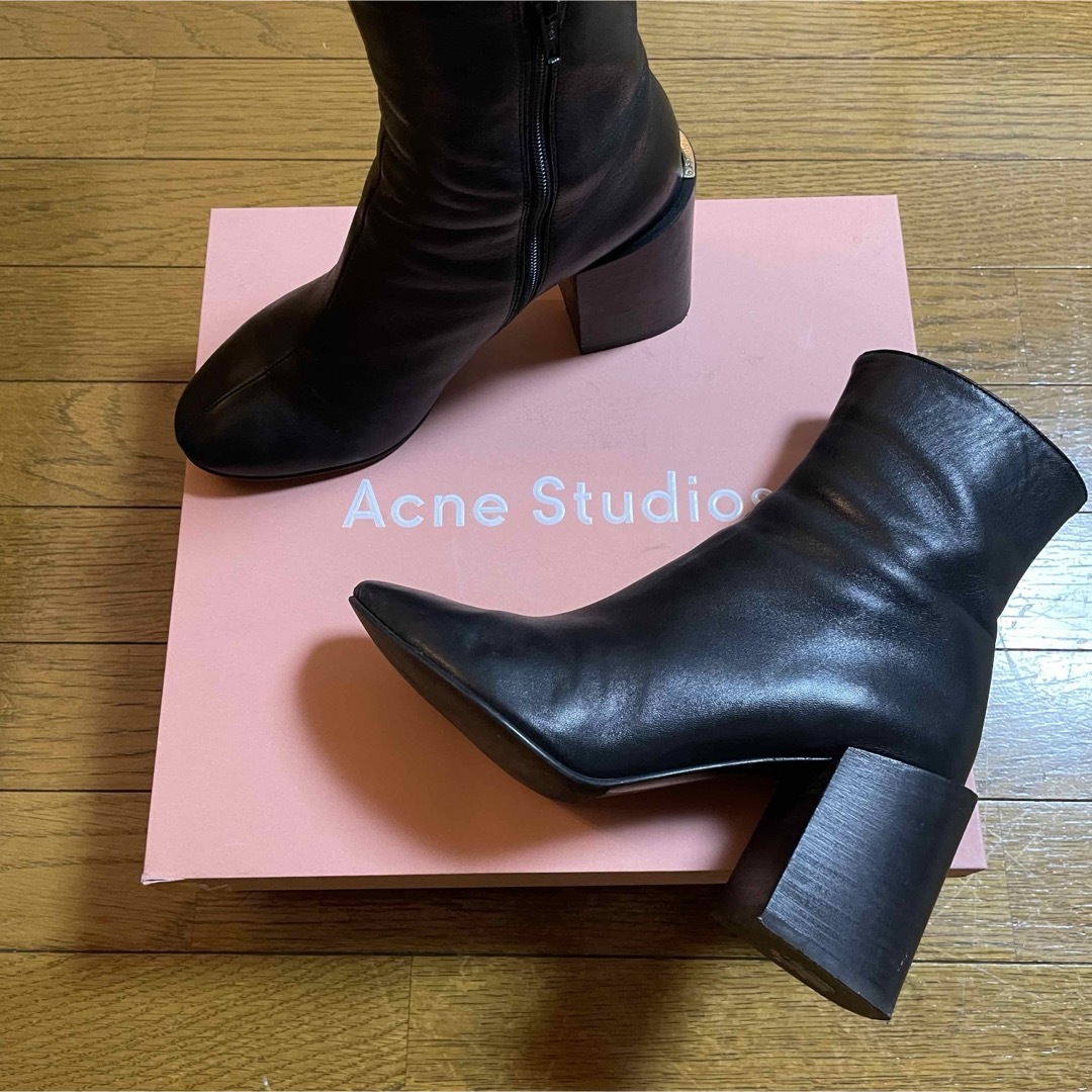 acneacne studios ショートブーツ