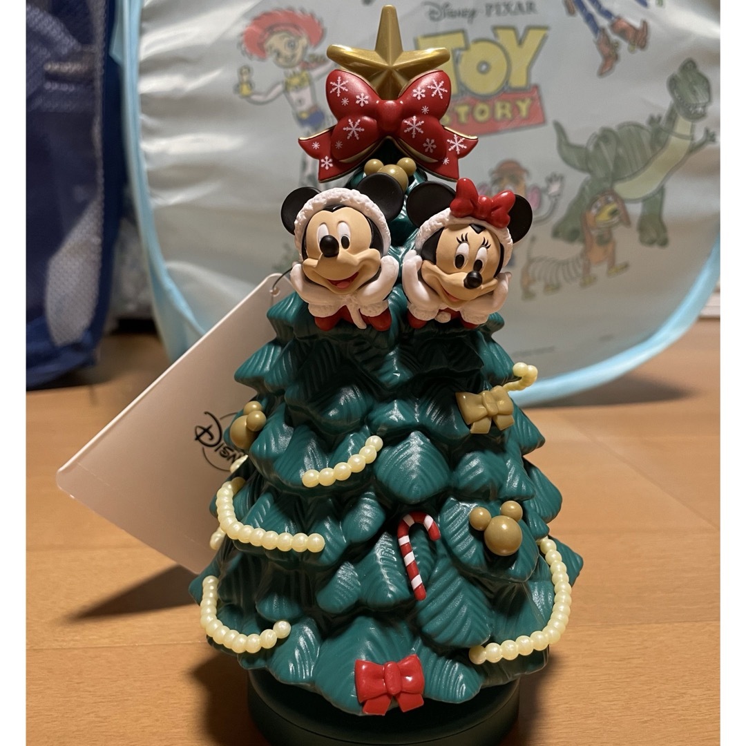 Disney - ディズニー ストア クリスマス ツリー 型 ケースの通販 Disney - ディズニー ストア クリスマス ツリー 型 ケースの通販