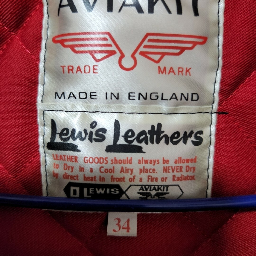 Lewis Leathers(ルイスレザー)のルイスレザー　ﾀｲﾄﾌｨｯﾄ　シープスキン　ライトニング　34 メンズのジャケット/アウター(ライダースジャケット)の商品写真