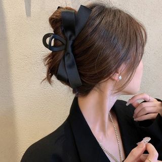 ブラック リボン ヘアクリップ サメクリップ ヘアアクセ シンプル 韓国