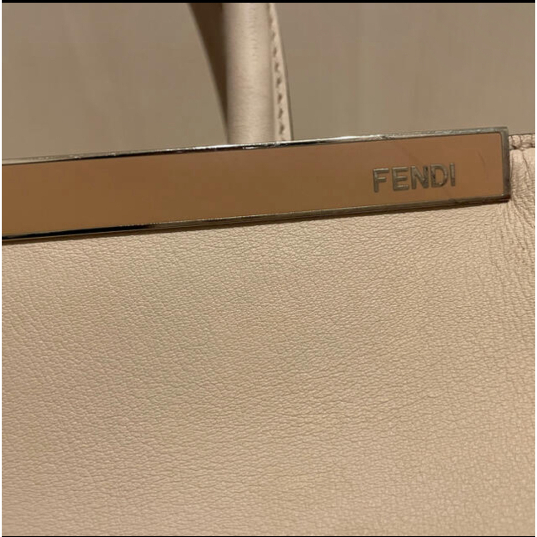 FENDI(フェンディ)のFENDI ☆プチトゥージュール レディースのバッグ(ハンドバッグ)の商品写真