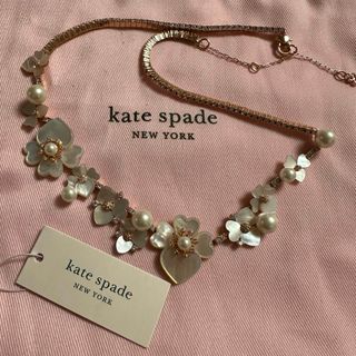 ケイトスペードニューヨーク(kate spade new york)の新品ケイトスペード　シェルフラワーネックレス(ネックレス)