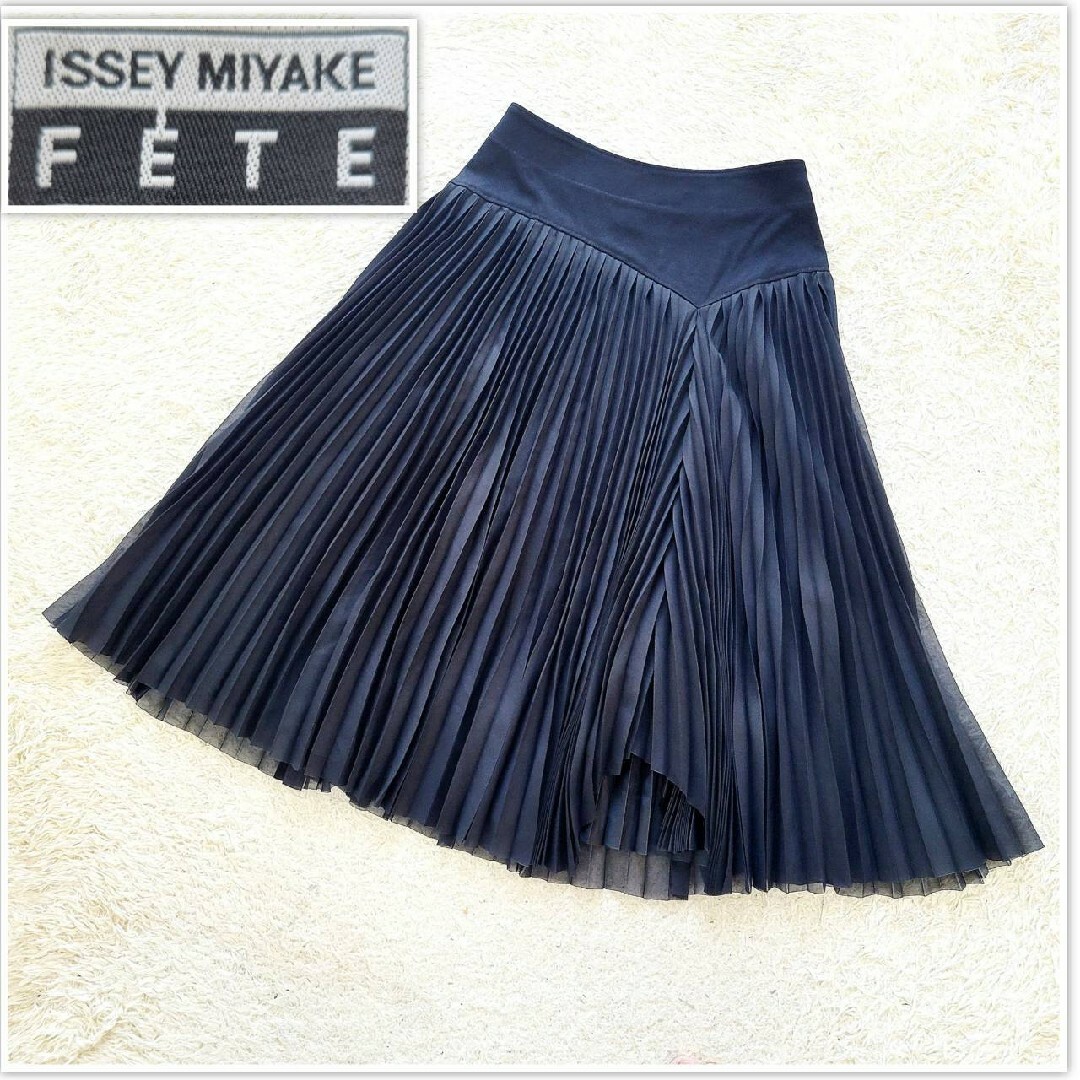 ISSEY MIYAKE - 【美品】イッセイミヤケ プリーツ 切り替え デザイン