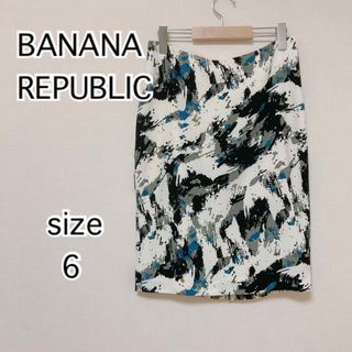 バナナリパブリック(Banana Republic)の[BANANA REPUBLIC]バナリパ　総柄　タイトスカート　(ひざ丈スカート)