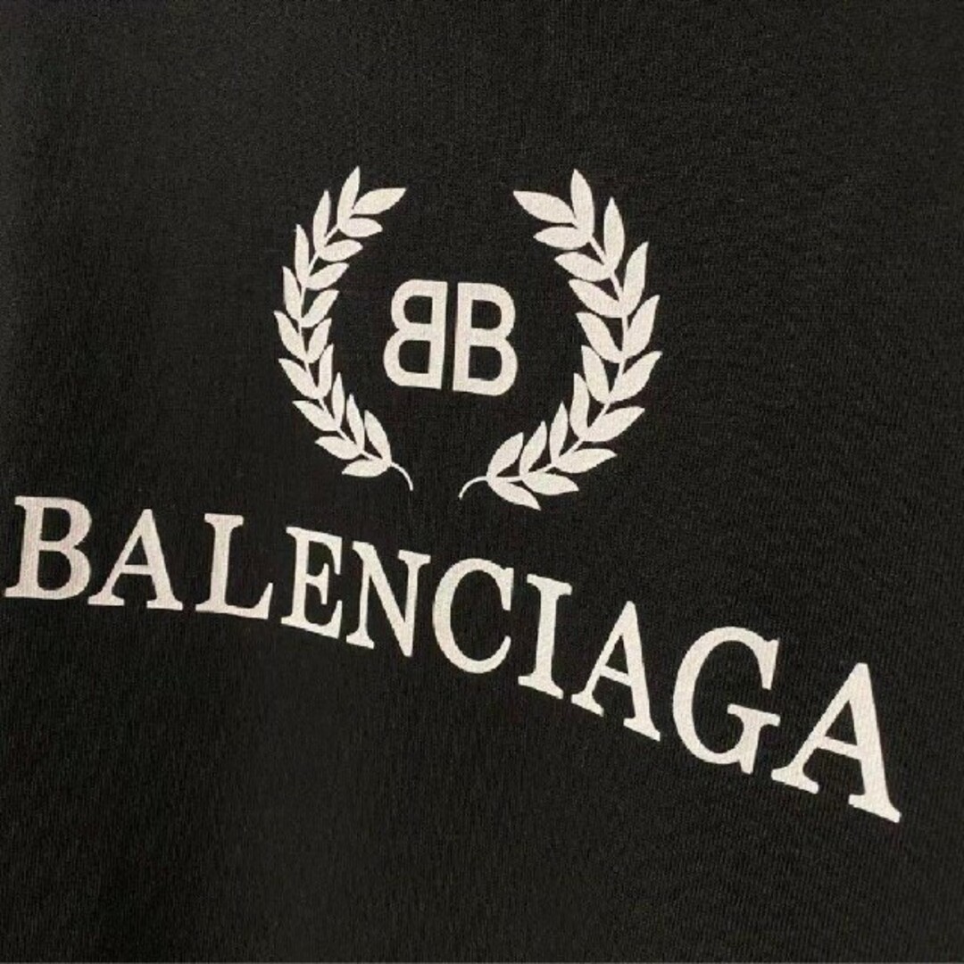 公式/送料無料 【新品未使用】BALENCIAGA BBエンブレム フーディ