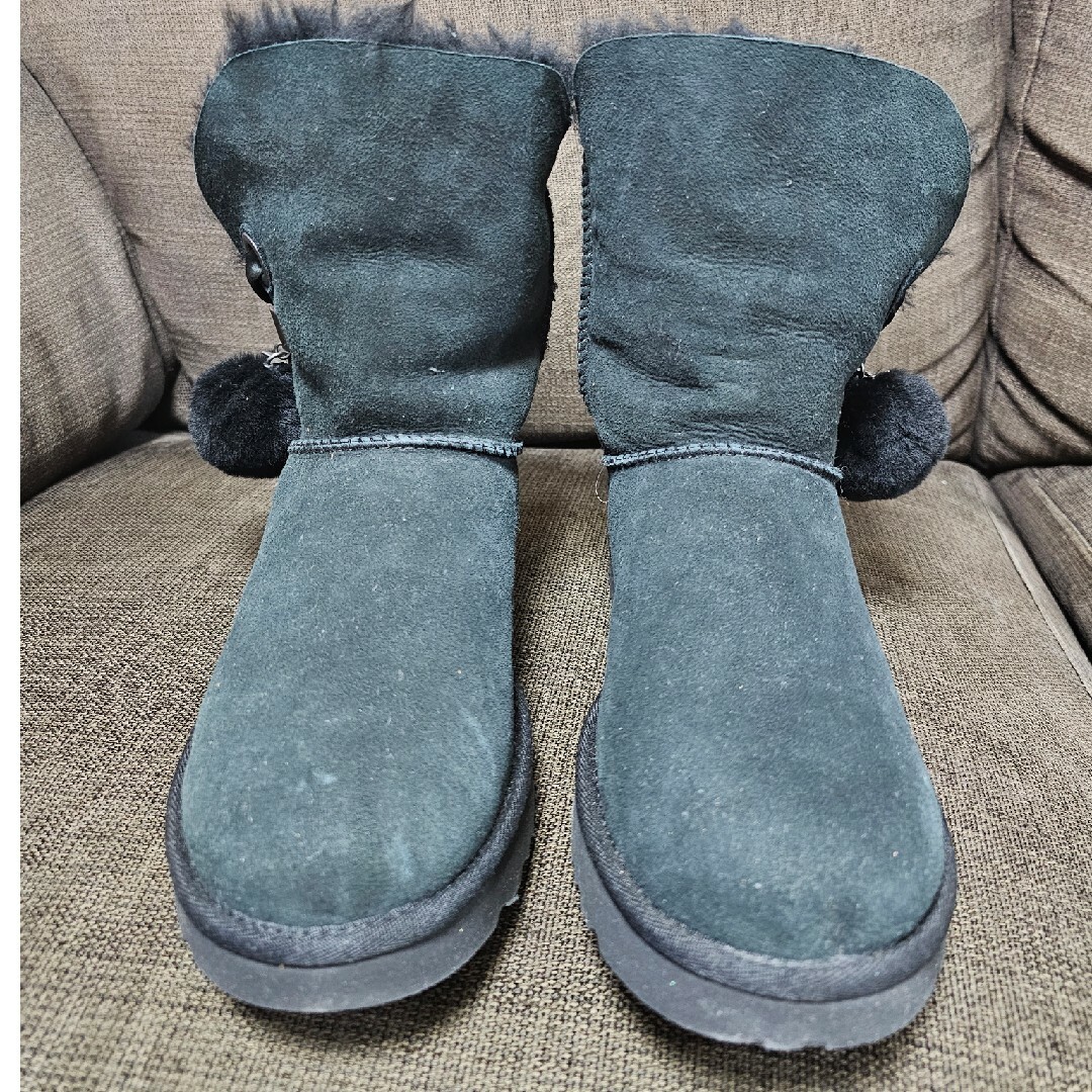 UGG(アグ)の最終お値下げ　新品、未使用　UGGムートンブーツ レディースの靴/シューズ(ブーツ)の商品写真