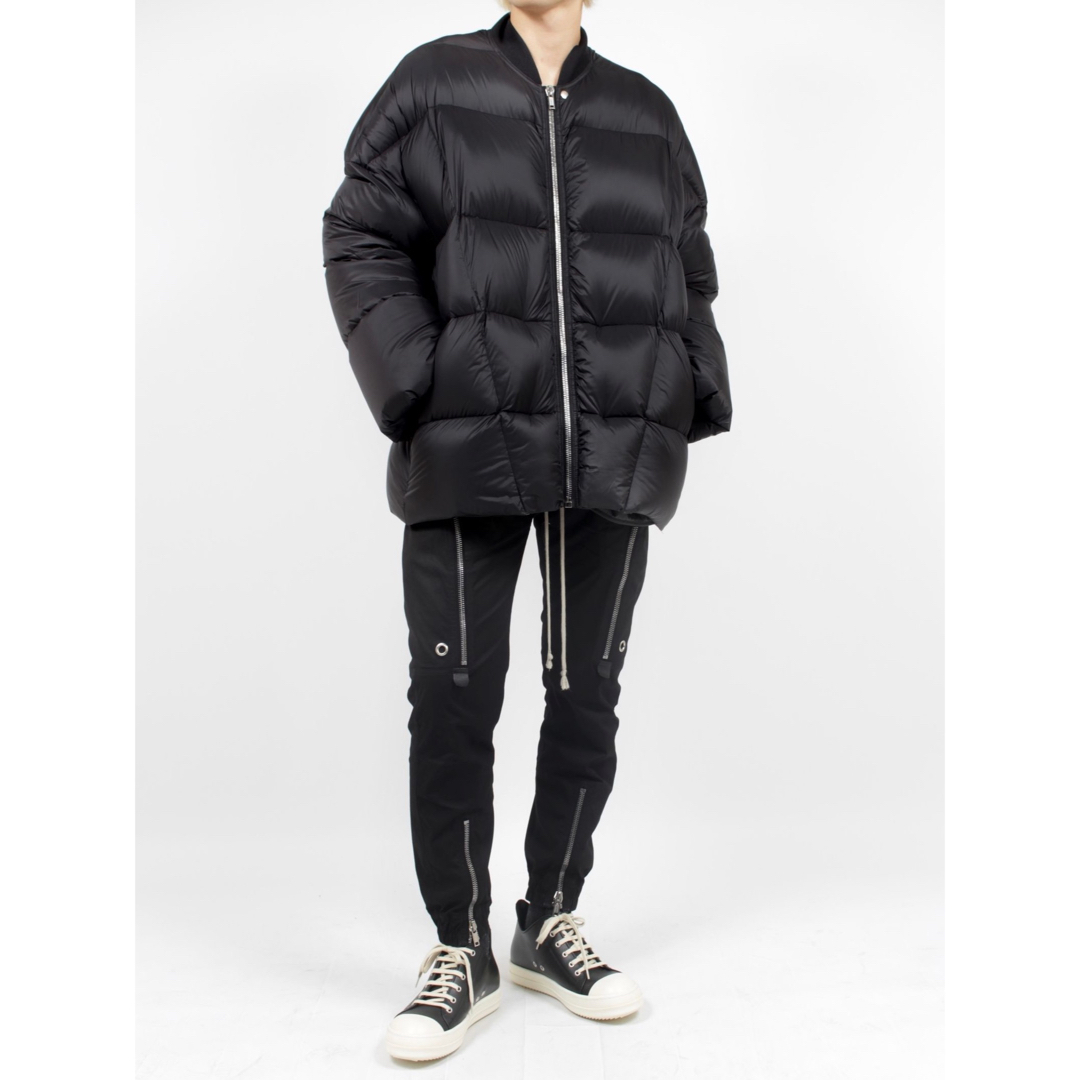 Rick Owens(リックオウエンス)のrick owens flight jkt black 44 リックオウエンス メンズのジャケット/アウター(ダウンジャケット)の商品写真